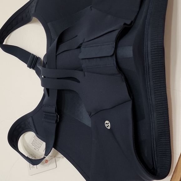 NEW Lululemon Air Support Bra - Navy blue - Picture 6 of 9